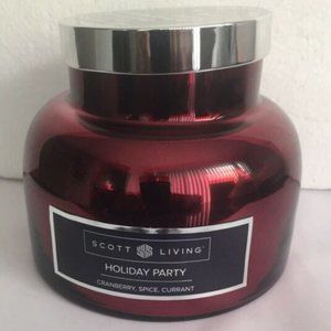 Holiday Party Scented 18oz Candle